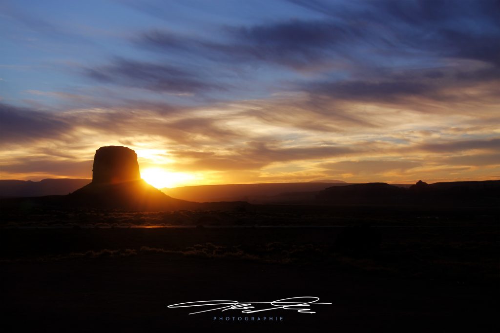 merge Monument Sunset