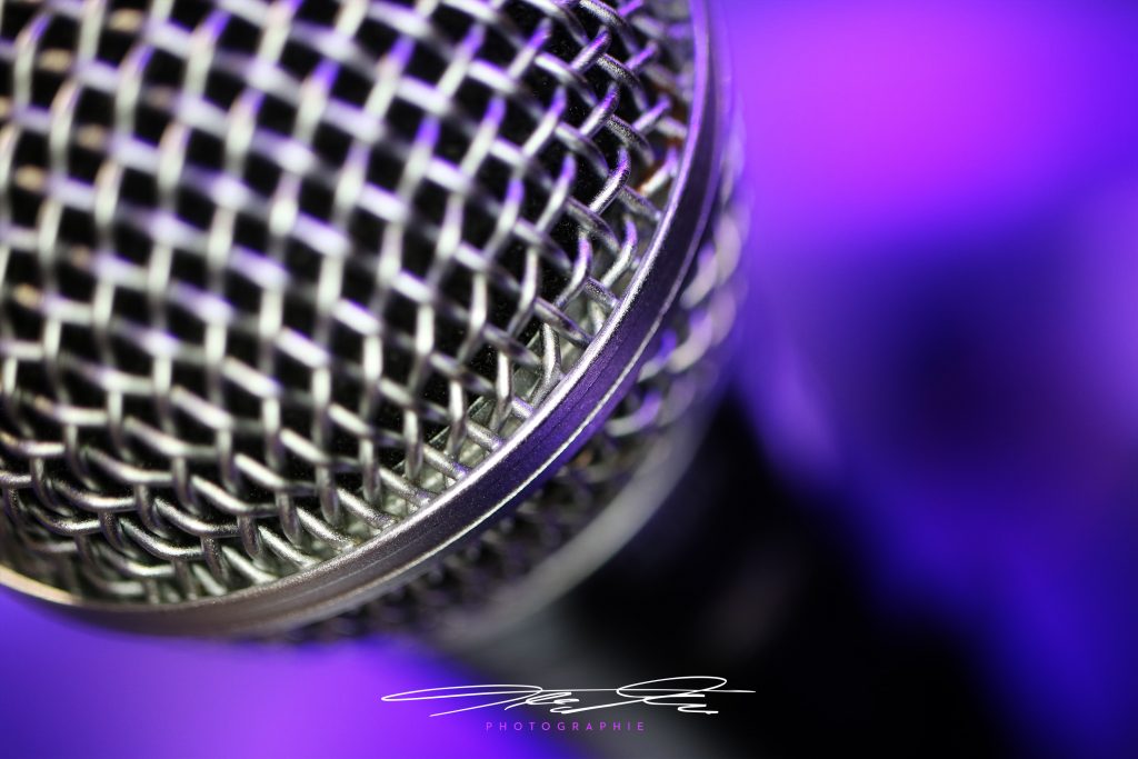 merge Mikrofon im Licht des Soundchecks