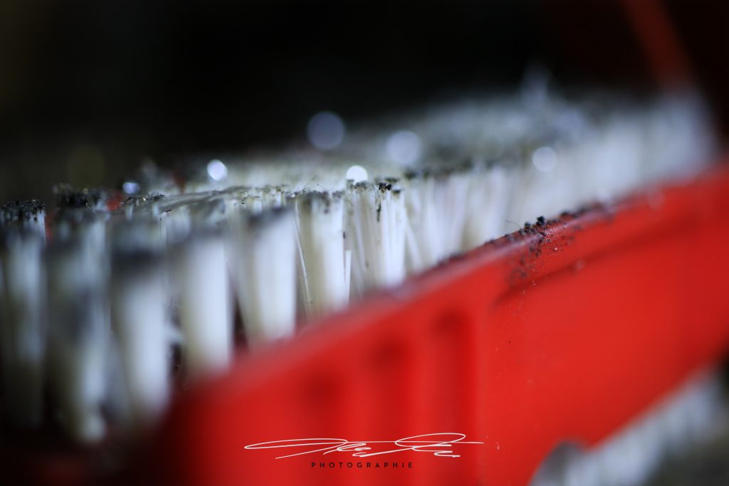merge Dirty Brush