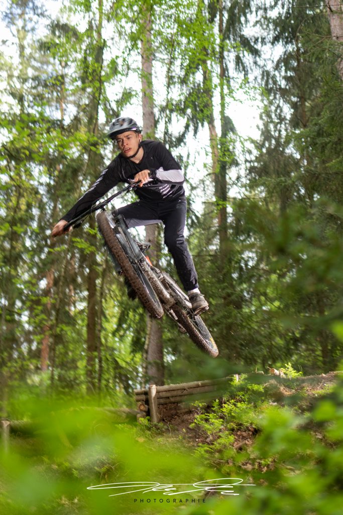 merge Jump into the Green